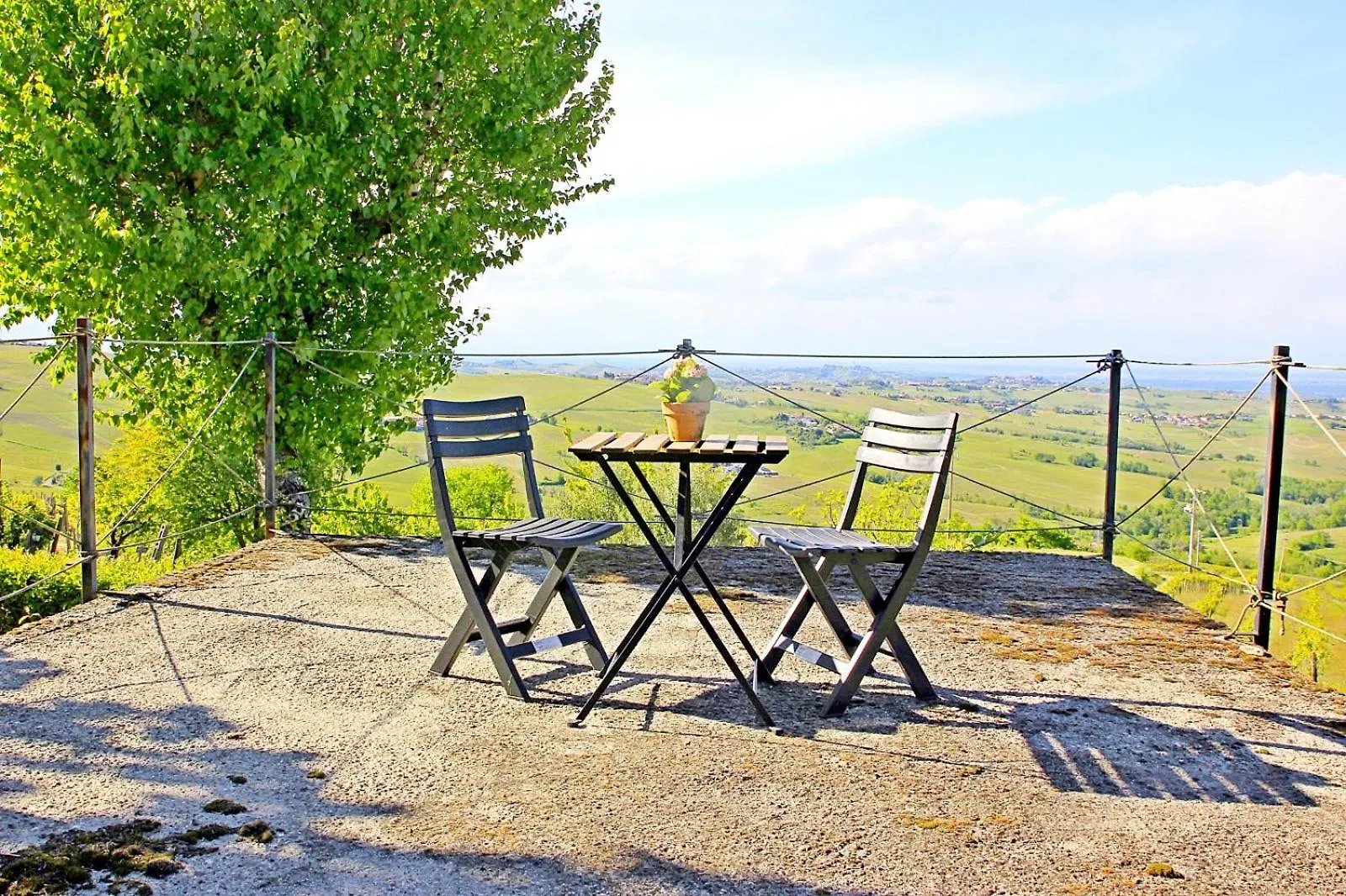 Villa Nife Tiny House - Secret Garden Montalbo