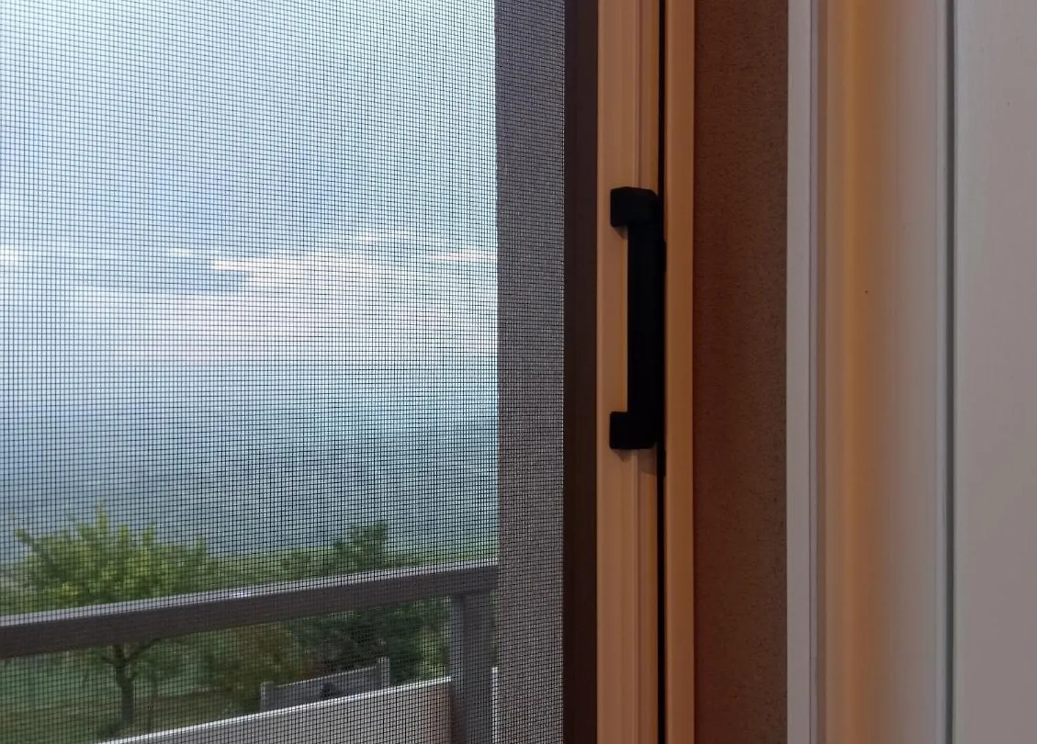Villa Nife Tiny House - Secret Garden Montalbo
