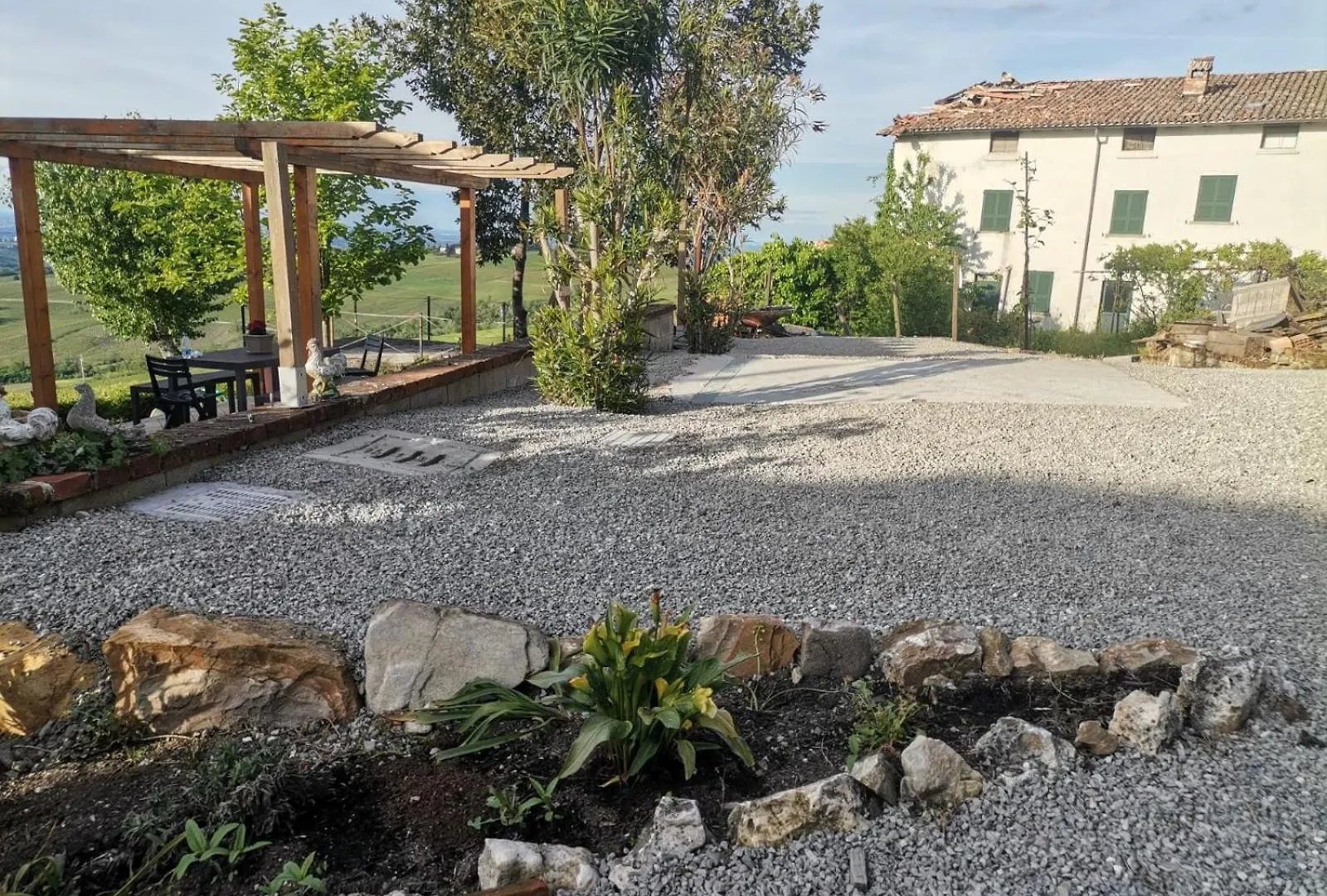 Villa Nife Tiny House - Secret Garden Montalbo